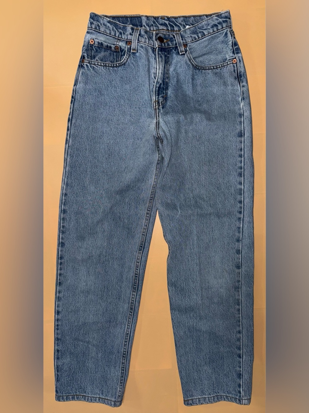 Vintage Levi’s 560 Jeans Womens 7 M Made in USA Loose Fit Tapered Mom Jeans 90s